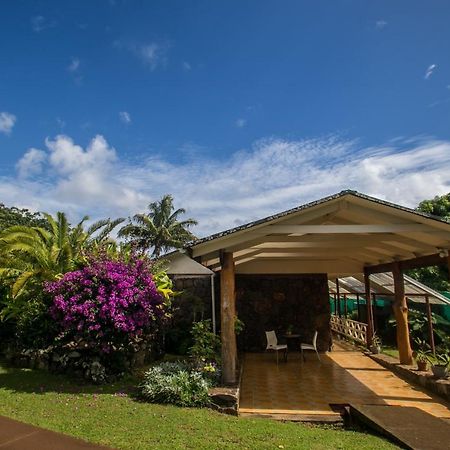 Hostal Uruhao Hanga Roa Exterior foto