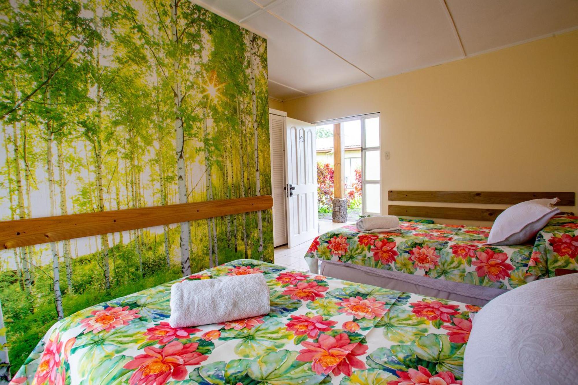 Hostal Uruhao Hanga Roa Exterior foto